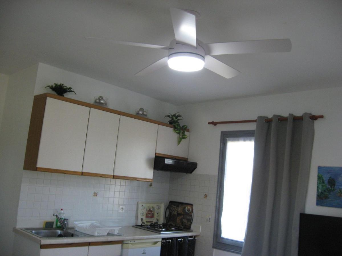דירות לה-לונד-לה-מורה Lumineux Agreable T2 De 32M2 מראה חיצוני תמונה